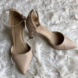 Forever 21 Tan Heels Size 7
